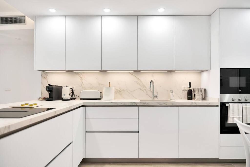 Apartamento En Primera Linea De Golf Con Piscina - Los Cartujanos 4 2 B